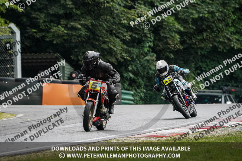 cadwell no limits trackday;cadwell park;cadwell park photographs;cadwell trackday photographs;enduro digital images;event digital images;eventdigitalimages;no limits trackdays;peter wileman photography;racing digital images;trackday digital images;trackday photos